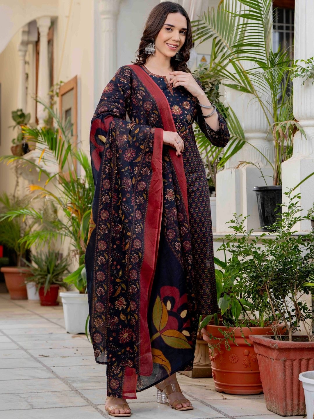 Pistaa Women Ethnic Motifs Printed Regular Pure Cotton Kurta with Trousers & With Dupatta