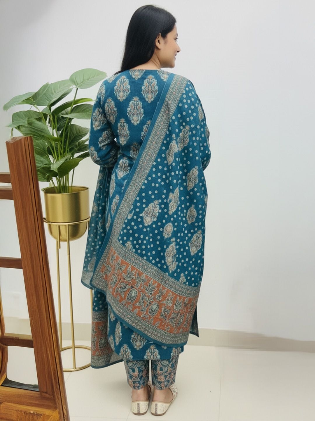 SRF JAIPUR Ethnic Motifs Printed Thread Work Pure Cotton Kurta With Trousers & Dupatta